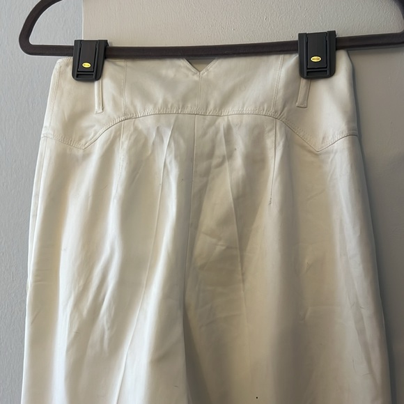 Orna Farho Oscar Designer off-white pants. Size 36 (4) - Picture 5 of 12